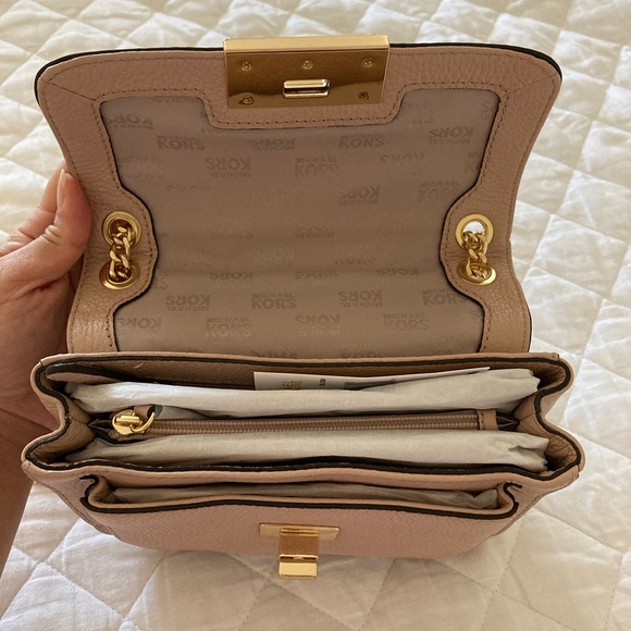 NWT! “Sloan” SM Blush Pink Leather Shoulder Bag by Michael Kors - Picture 3 of 13